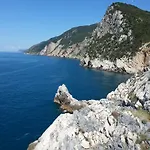 بيت للعطل La Civetta Sul Como' لا سبيتسْيا