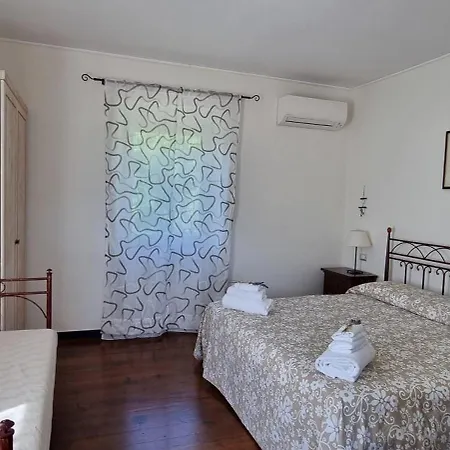 La Civetta Sul Como' Hébergement de vacances *