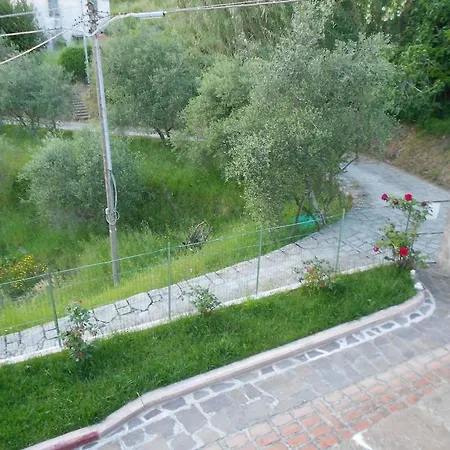 La Civetta Sul Como' Holiday home