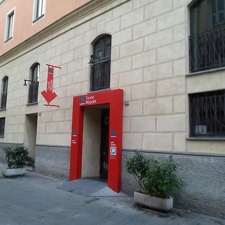 La Civetta Sul Como' Holiday home